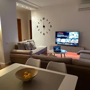 احجز هنا